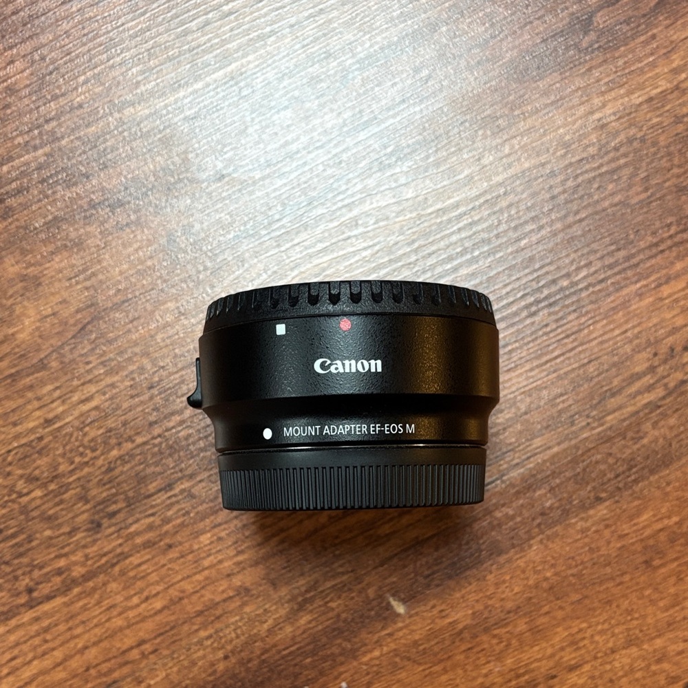 Canon EF-EOS M Mount Adapter - Black